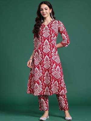 Ethnic Motifs Printed Regular Kurta with Trousers 1