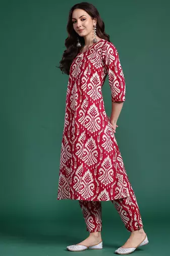 Ethnic Motifs Printed Regular Kurta with Trousers
