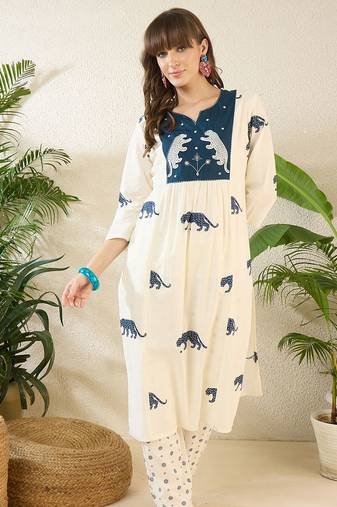 Embroidered Round Neck Three-Quarter Sleeves Pure Cotton Tunic And Trousers