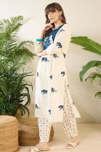 Embroidered Round Neck Three-Quarter Sleeves Pure Cotton Tunic And Trousers