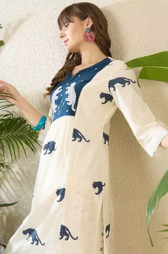Embroidered Round Neck Three-Quarter Sleeves Pure Cotton Tunic And Trousers