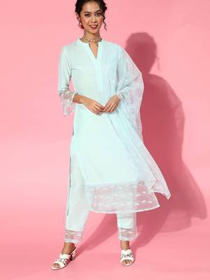Blue Silk Blend Mandarin Collar Kurta Set 2