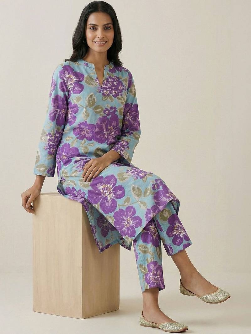 Women Floral Printed Regular Pure Cotton Kurta with Trousers
