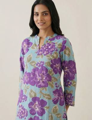 Women Floral Printed Regular Pure Cotton Kurta with Trousers 2