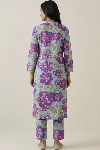 Women Floral Printed Regular Pure Cotton Kurta with Trousers