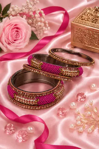 Stone embellished rani pink seed bead bangles