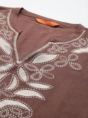 Floral Embroidered Pure Cotton Kurta with Trousers 2
