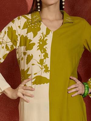 Women Floral Printed Regular Thread Work Kurta with Palazzos 3