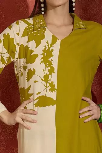 Women Floral Printed Regular Thread Work Kurta with Palazzos