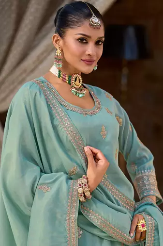 Women Ethnic Motifs Embroidered Regular Sequinned Kurta & Trousers & Dupatta