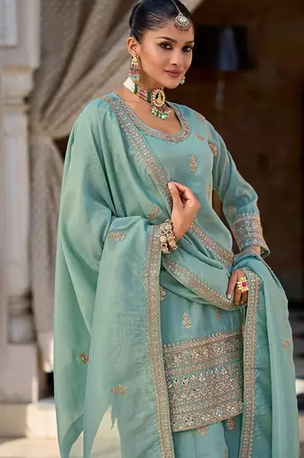 Women Ethnic Motifs Embroidered Regular Sequinned Kurta & Trousers & Dupatta