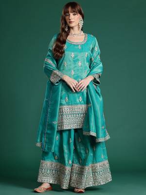 Ethnic Motifs Embroidered Sequinned Kurta with Palazzos & Dupatta 5