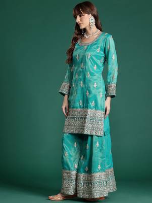 Ethnic Motifs Embroidered Sequinned Kurta with Palazzos & Dupatta 6
