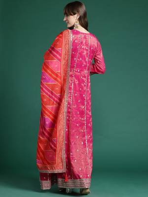 Ethnic Motifs Embroidered Regular Sequinned Kurta with Trousers & Dupatta 7