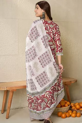 Floral Printed V-Neck Pure Cotton Straight Kurta With Trousers And Dupatta