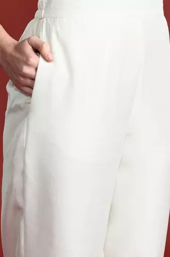 Women Paisley Embroidered Kurta with Trousers & With Dupatta