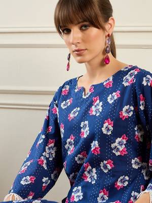Floral Printed Pure Cotton Notch Neck Straight Kurta With Trousers 2
