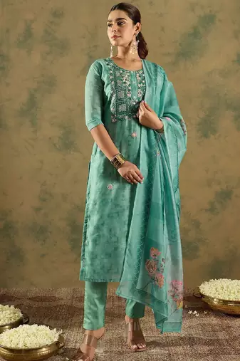 Floral Embroidered Thread Work Chanderi Silk Kurta with Trousers & Dupatta