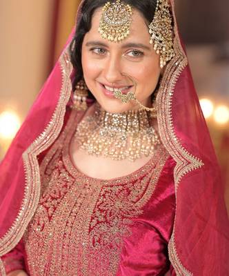 Ethnic Motifs Embroidered Sequinned Velvet Kurta With Trousers & Dupatta 2