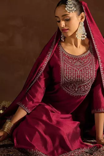 Maroon Ethnic Motifs Embroidered Regular Sequinned Kurta with Trousers & Dupatta