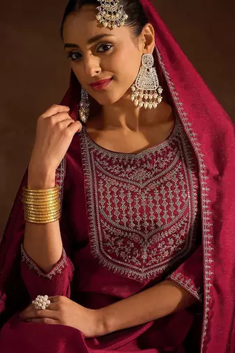 Maroon Ethnic Motifs Embroidered Regular Sequinned Kurta with Trousers & Dupatta