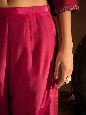 Maroon Ethnic Motifs Embroidered Regular Sequinned Kurta with Trousers & Dupatta 6