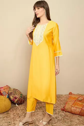 Floral Embroidered Sequinned Liva Straight Kurta With Trousers