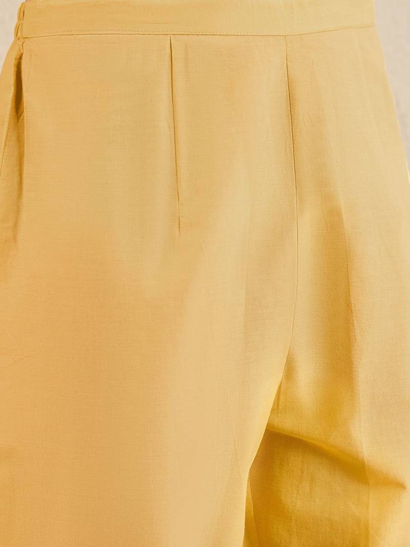 Floral Printed Thread Work Pure Cotton Straight Kurta With Trousers & Dupatta