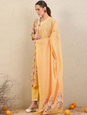 Floral Printed Thread Work Pure Cotton Straight Kurta With Trousers & Dupatta 5