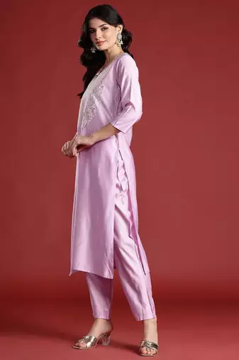 Ethnic Motifs Embroidered Thread Work Liva Kurta with Trousers & Dupatta