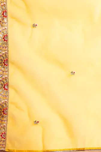 Ethnic Motifs Embroidered Sequinned Kurta With Trousers & Dupatta