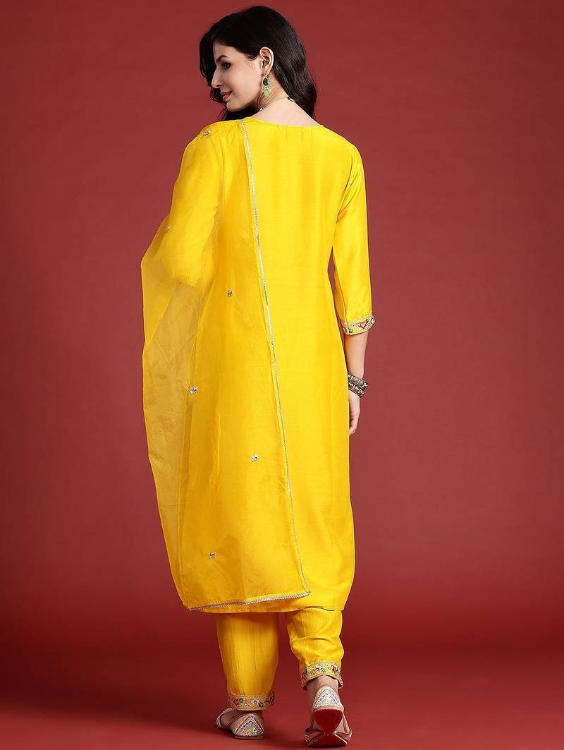 Ethnic Motifs Embroidered Sequinned Kurta With Trousers & Dupatta
