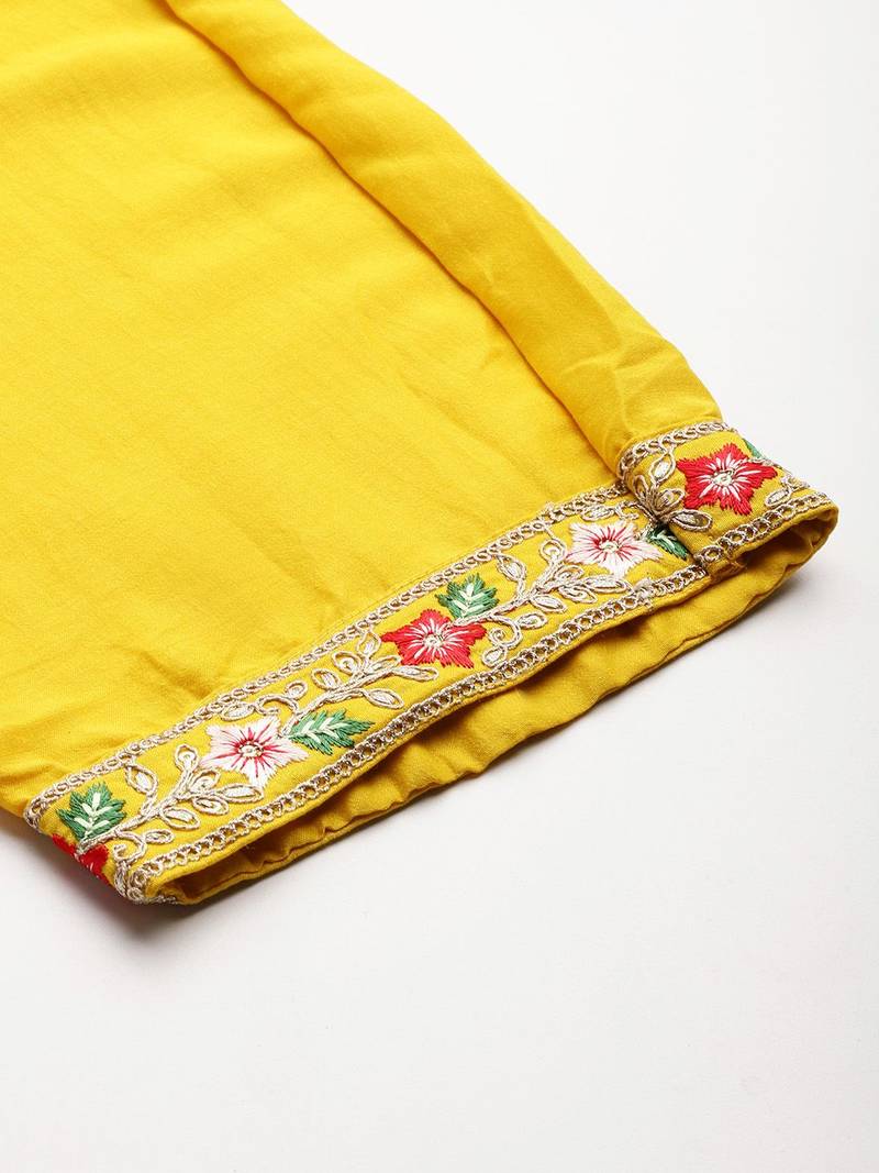 Ethnic Motifs Embroidered Sequinned Kurta With Trousers & Dupatta