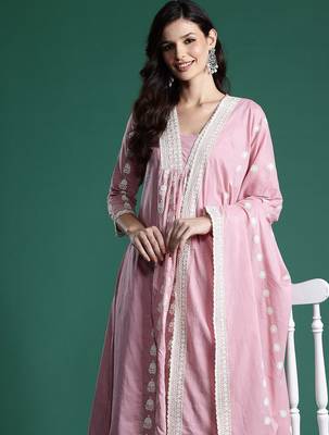 Ethnic Motifs Embroidered Pleated Thread Work Pure Cotton Kurta Set 3