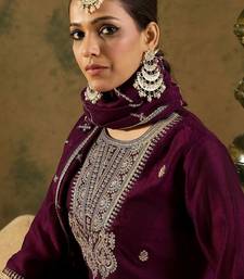 Women Ethnic Motifs Embroidered Regular Kurta with Trousers & With Dupatta