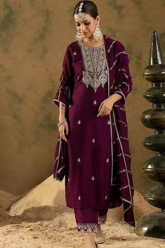 Women Ethnic Motifs Embroidered Regular Kurta with Trousers & With Dupatta