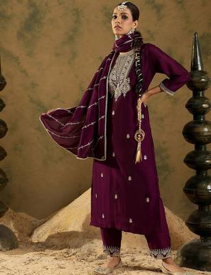 Women Ethnic Motifs Embroidered Regular Kurta with Trousers & With Dupatta 7
