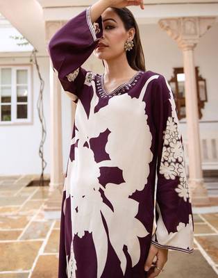 Women Floral Printed Regular Sequinned Kurta with Salwar 2