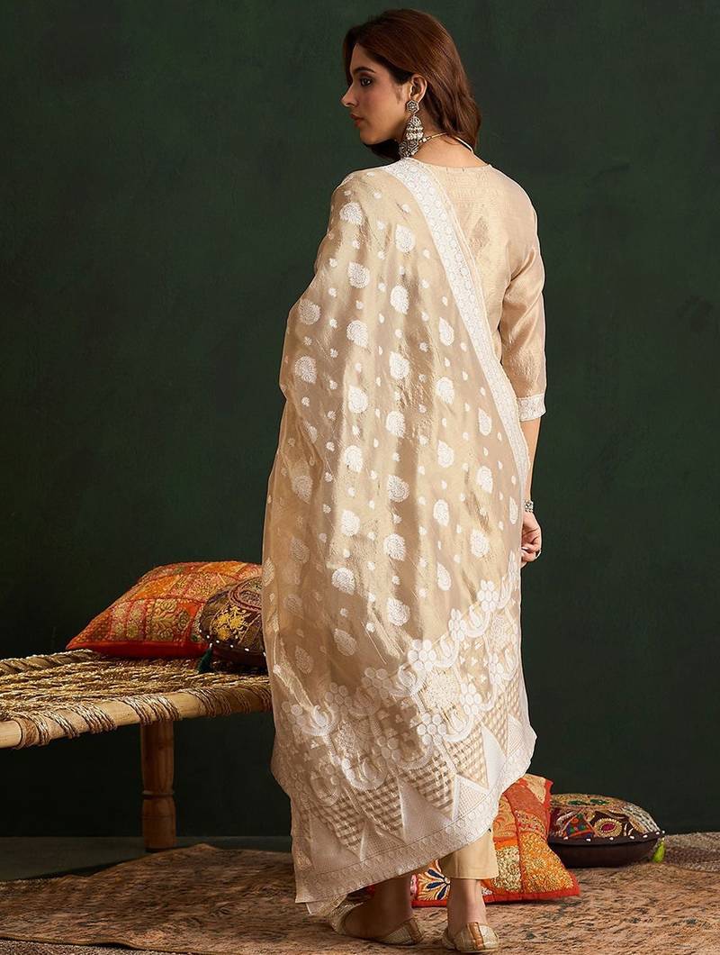 Women Regular Kurta with Trousers & With Dupatta