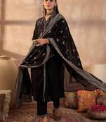 Women Ethnic Motifs Printed Regular Thread Work Pure Cotton Kurta with Trousers & With Dupatta