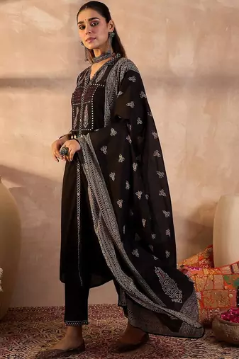 Women Ethnic Motifs Printed Regular Thread Work Pure Cotton Kurta with Trousers & With Dupatta