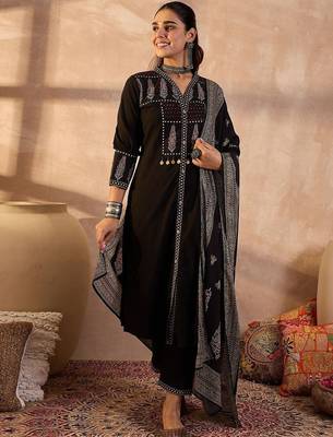 Women Ethnic Motifs Printed Regular Thread Work Pure Cotton Kurta with Trousers & With Dupatta 4