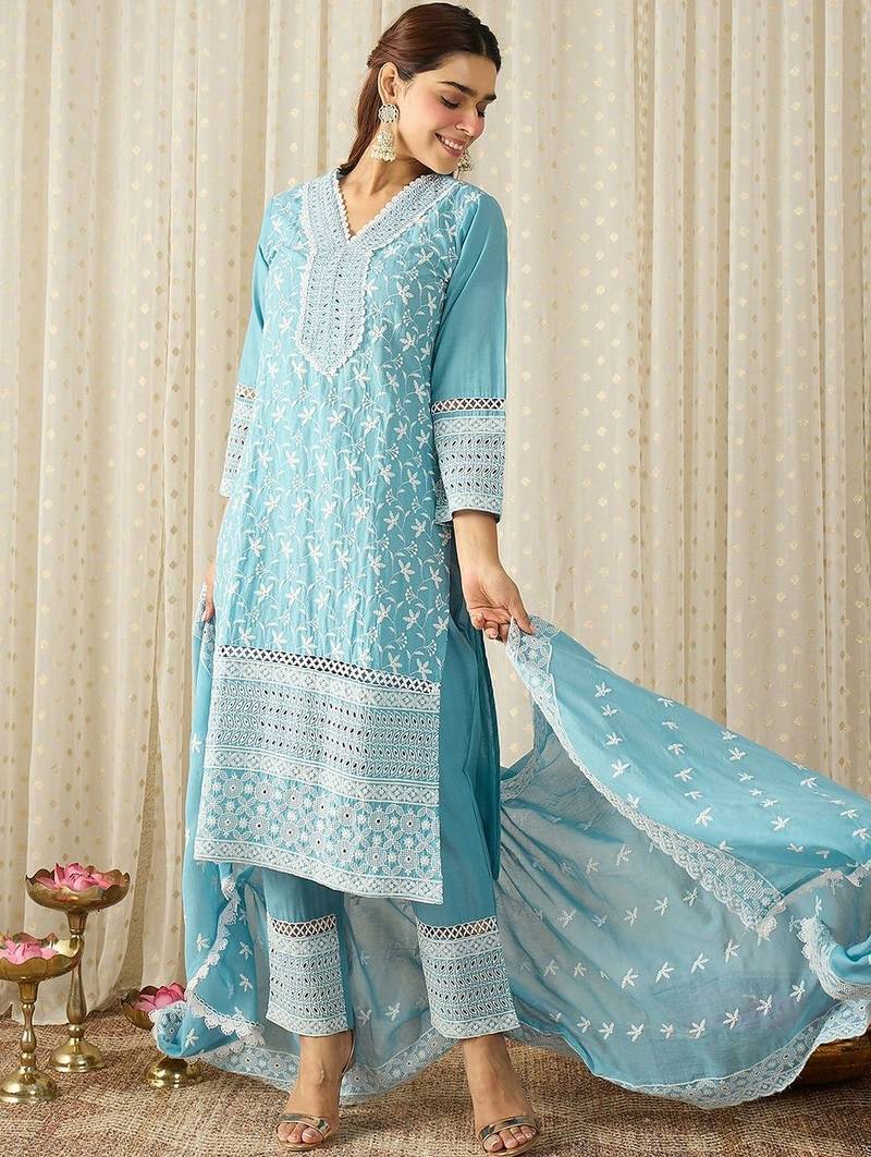 Women Ethnic Motifs Embroidered Regular Thread Work Pure Cotton Kurta with Trousers & With Dupatta