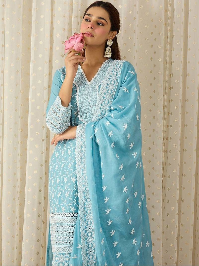 Women Ethnic Motifs Embroidered Regular Thread Work Pure Cotton Kurta with Trousers & With Dupatta