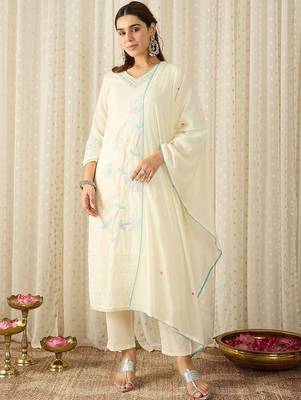 Floral Embroidered Thread Work Pure Cotton Kurta with Trousers & Dupatta 1