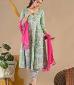 Women Floral Printed Panelled Pure Cotton Kurta with Trousers & With Dupatta