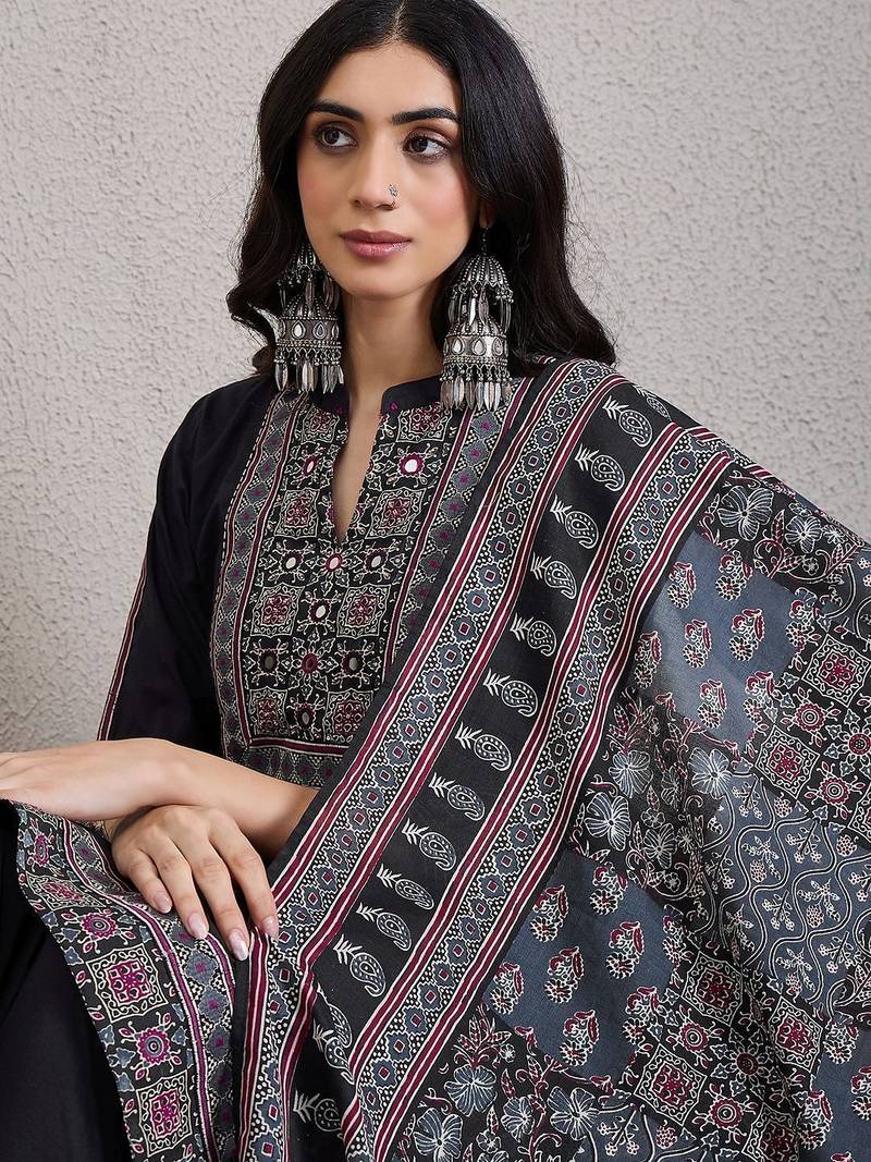 Ethnic Motifs Printed Mirror Work Pure Cotton Kurta With Trousers & Dupatta