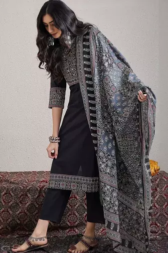 Ethnic Motifs Printed Mirror Work Pure Cotton Kurta With Trousers & Dupatta