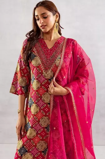 Women Ethnic Motifs Printed Kurta with Palazzos & Dupatta
