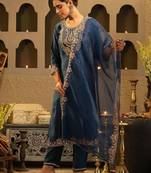 Women Ethnic Motifs Embroidered Kurta with Trousers & Dupatta